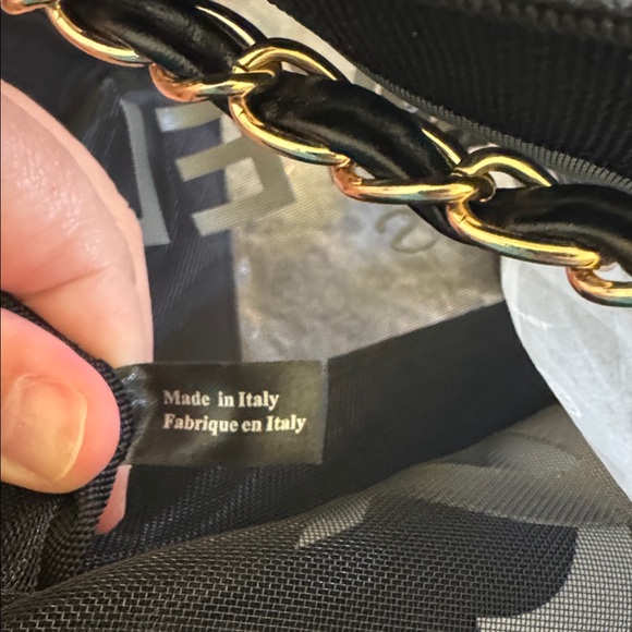 Chanel Mesh Tote with pouch Brand new - Picture 5 of 7